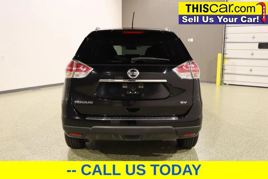 2015 Nissan Rogue - Image 8 of 12