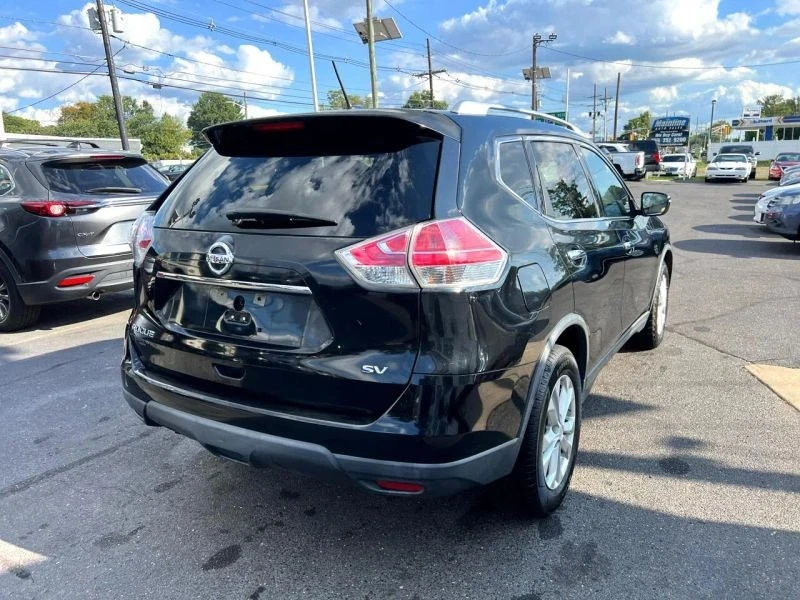 2015 Nissan Rogue - Image 8 of 12