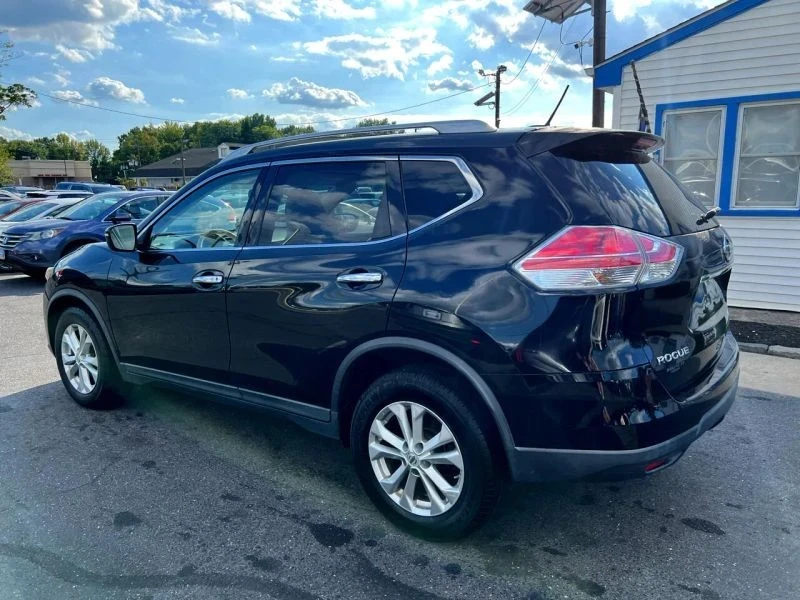2015 Nissan Rogue - Image 5 of 12