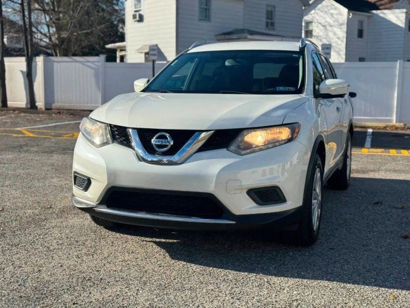 2015 Nissan Rogue - Image 2 of 12