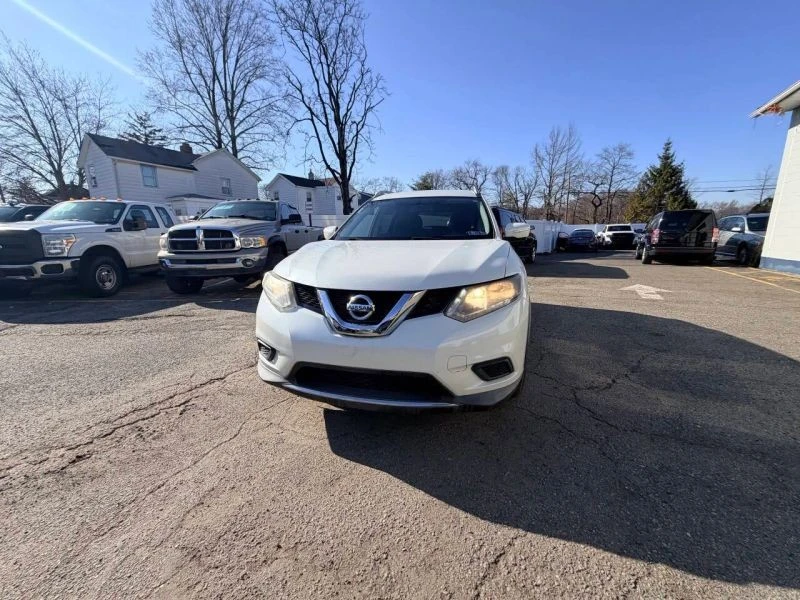 2015 Nissan Rogue - Image 3 of 12