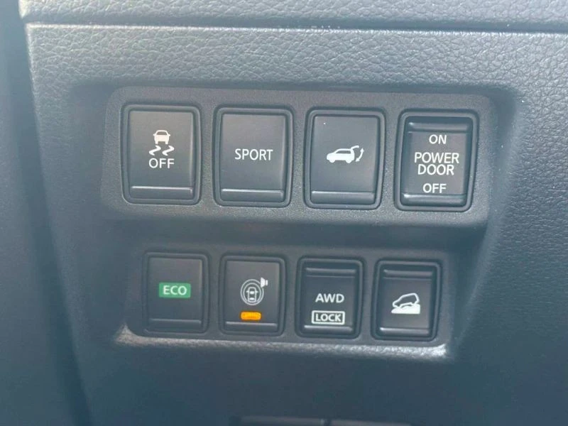 2015 Nissan Rogue - Image 7 of 12