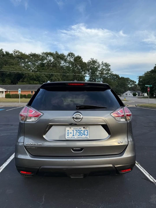 2015 Nissan Rogue - Image 7 of 19