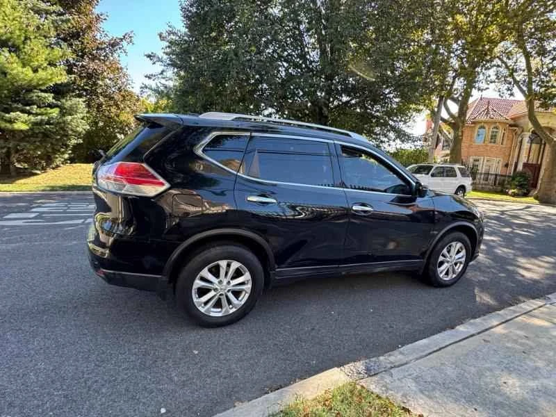 2015 Nissan Rogue - Image 4 of 18