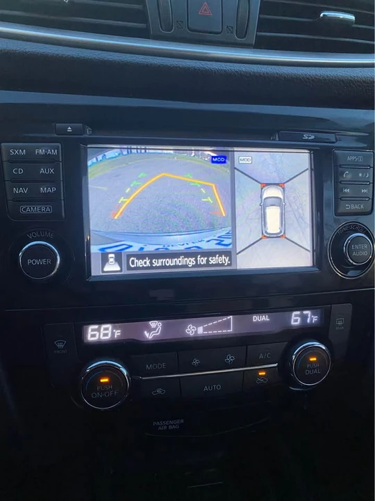 2015 Nissan Rogue - Image 4 of 9