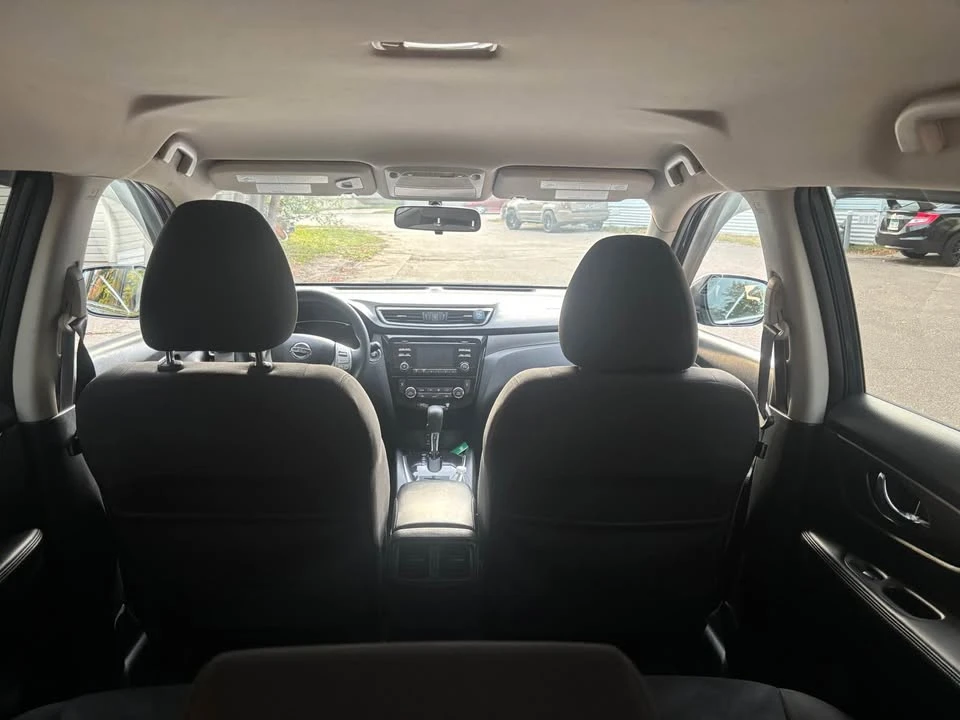 2015 Nissan Rogue - Image 4 of 6