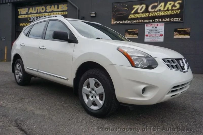 2015 Nissan Rogue - Image 9 of 12