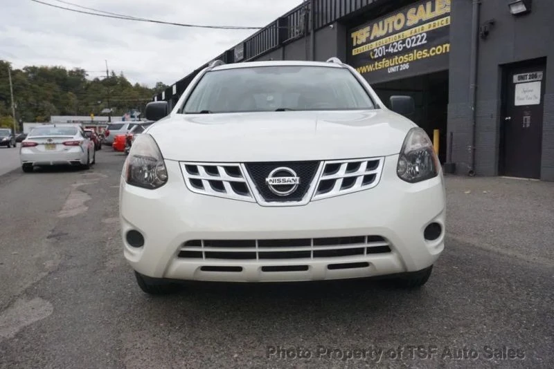 2015 Nissan Rogue - Image 2 of 12
