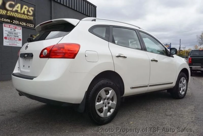 2015 Nissan Rogue - Image 7 of 12