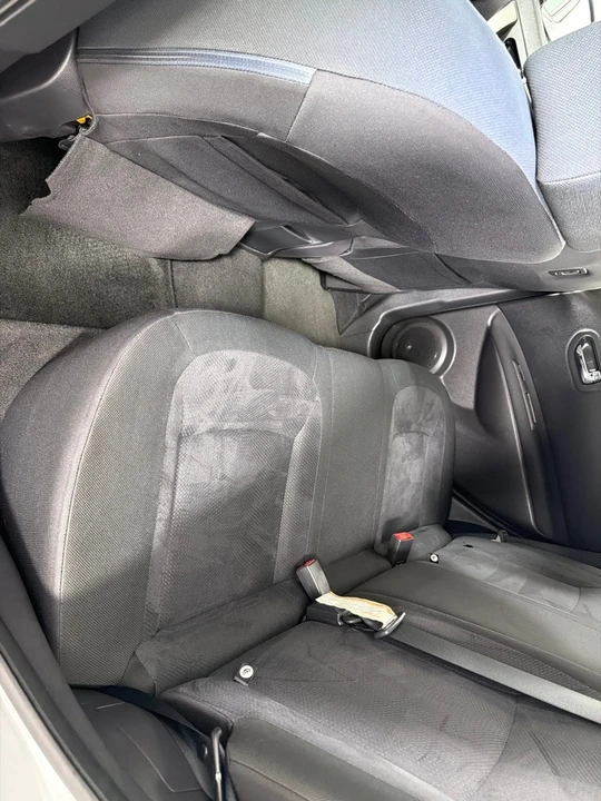 2015 Nissan Rogue - Image 15 of 21
