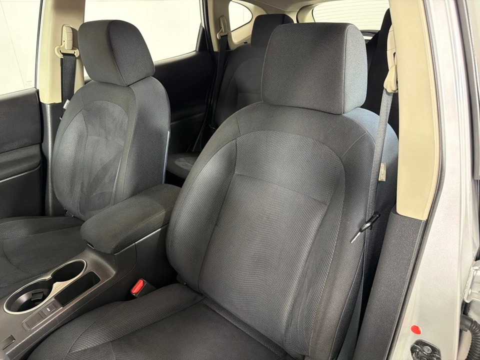 2015 Nissan Rogue - Image 9 of 21