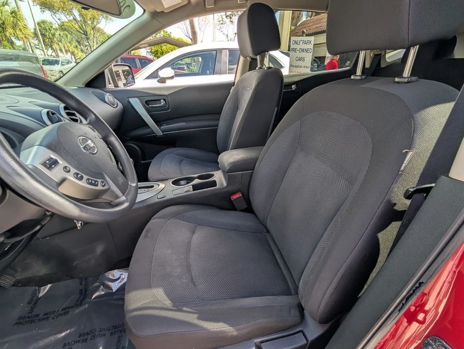 2015 Nissan Rogue - Image 15 of 21
