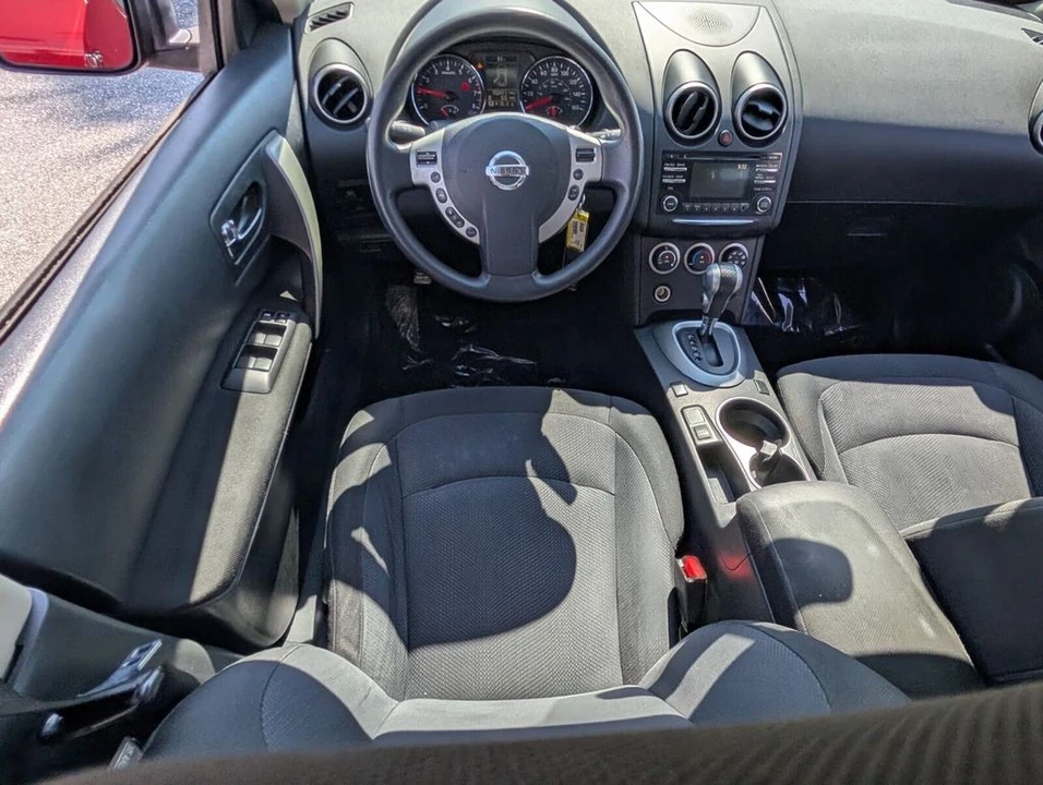 2015 Nissan Rogue - Image 12 of 28