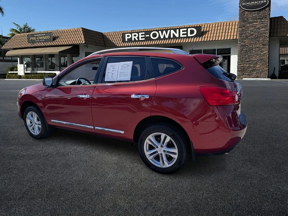 2015 Nissan Rogue - Image 5 of 28