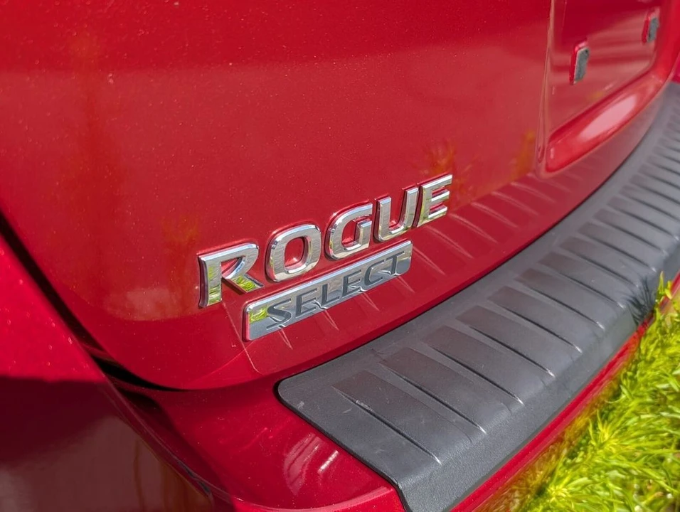 2015 Nissan Rogue - Image 18 of 21