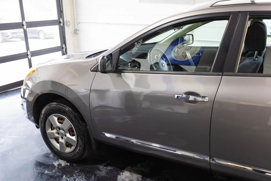 2015 Nissan Rogue - Image 3 of 21