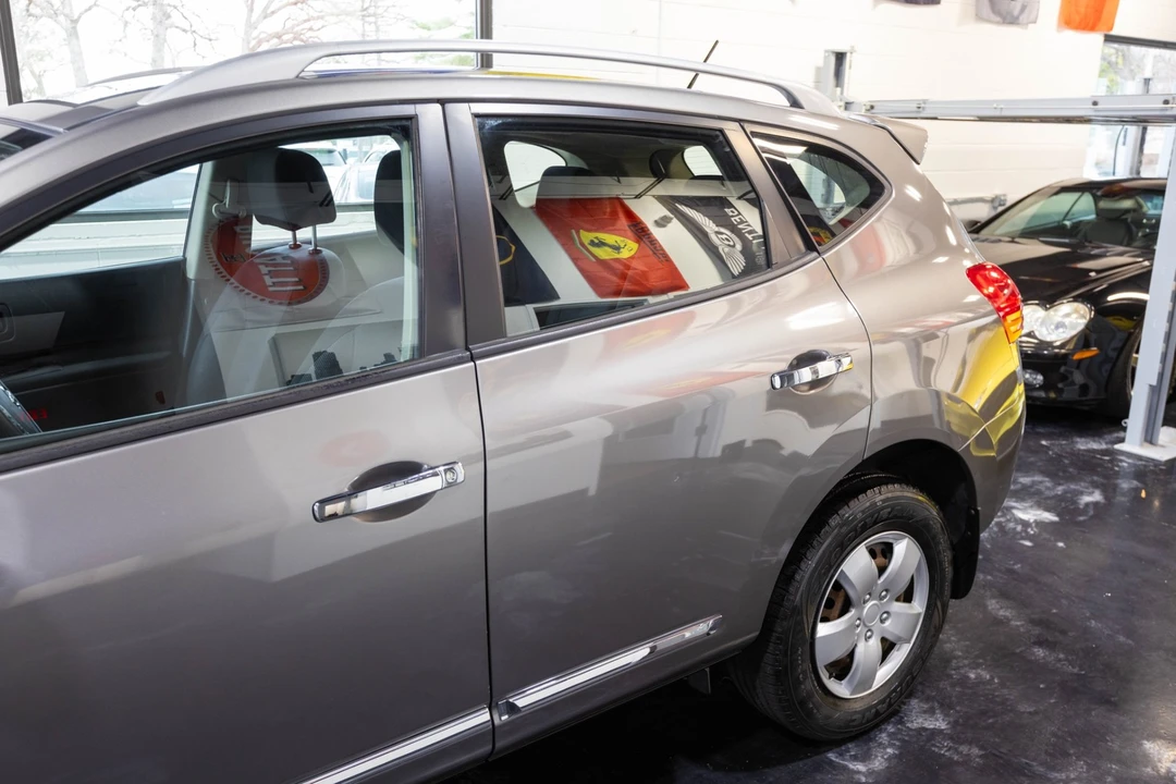 2015 Nissan Rogue - Image 6 of 21