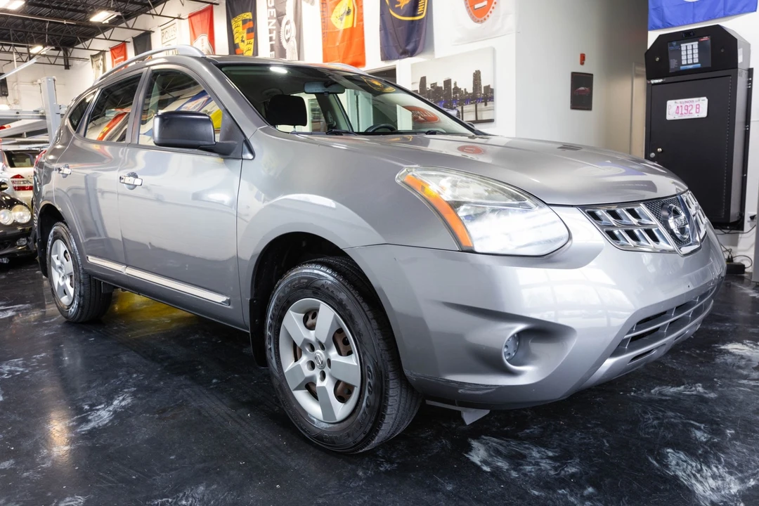 2015 Nissan Rogue - Image 16 of 21