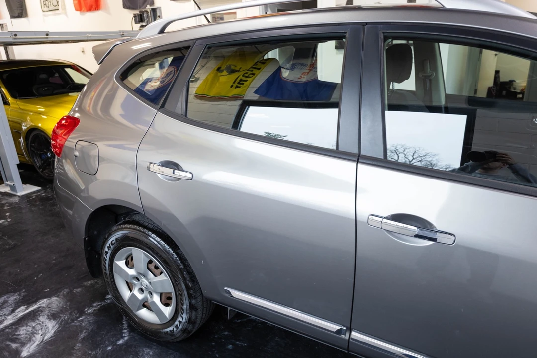 2015 Nissan Rogue - Image 11 of 21