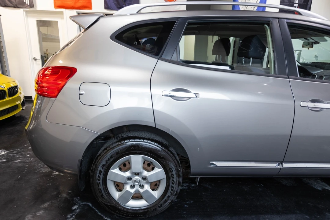 2015 Nissan Rogue - Image 12 of 21
