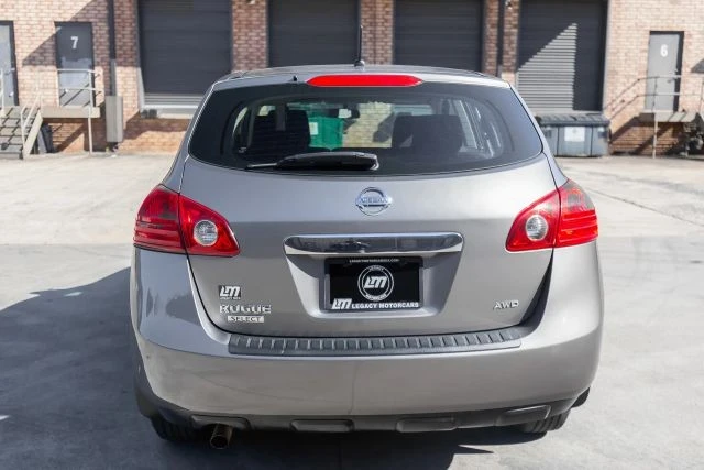 2015 Nissan Rogue - Image 17 of 31