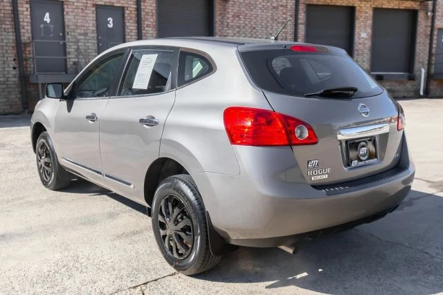 2015 Nissan Rogue - Image 8 of 31