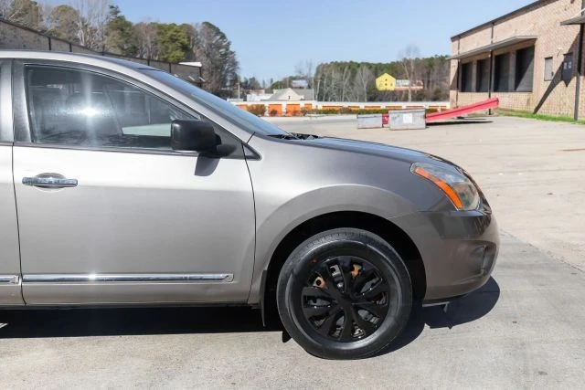 2015 Nissan Rogue - Image 13 of 21