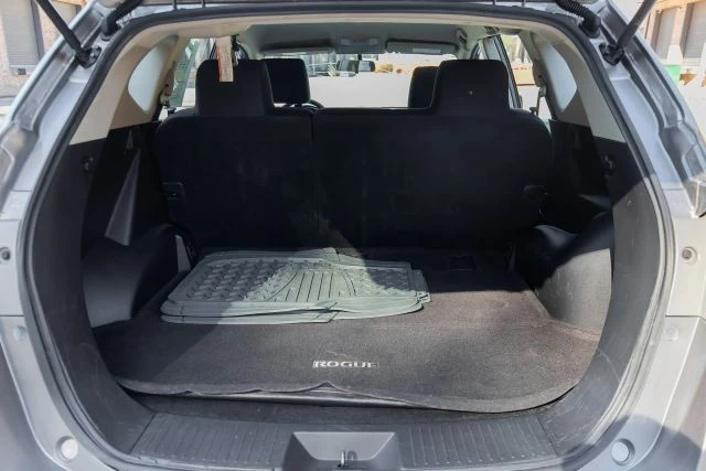2015 Nissan Rogue - Image 30 of 31