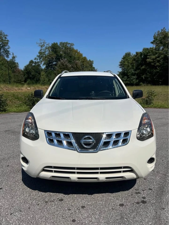 2015 Nissan Rogue - Image 15 of 16