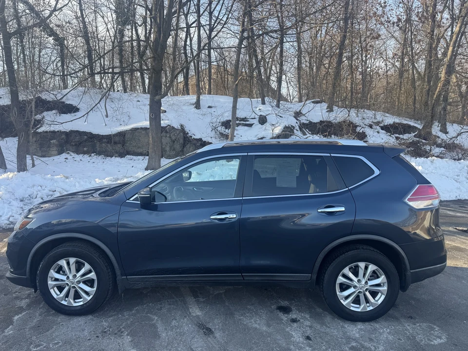 2015 Nissan Rogue - Image 17 of 21