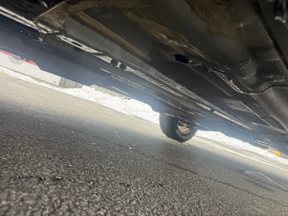 2015 Nissan Rogue - Image 16 of 21
