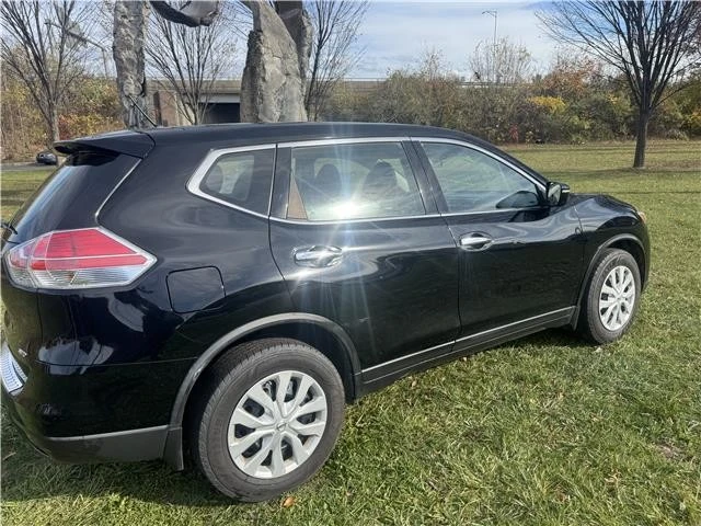 2015 Nissan Rogue - Image 17 of 21