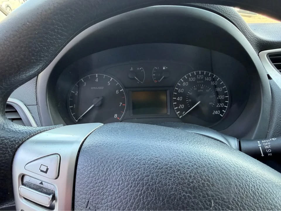 2015 Nissan Sentra 7th Gen - Image 6 of 10