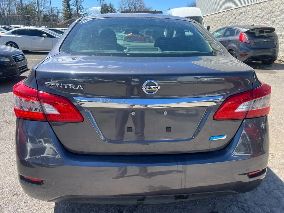 2015 Nissan Sentra 7th Gen - Image 5 of 17