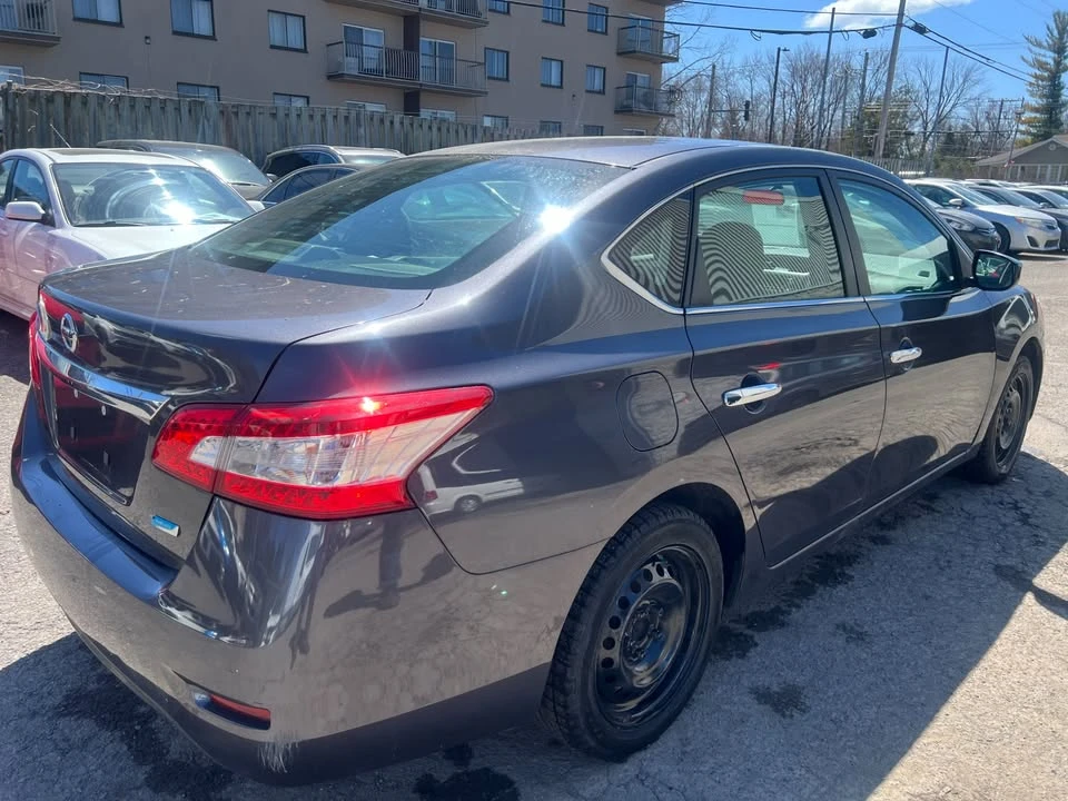 2015 Nissan Sentra 7th Gen - Image 4 of 17