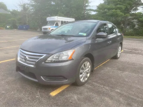2015 Nissan Sentra 1.8 S Sedan 4D
