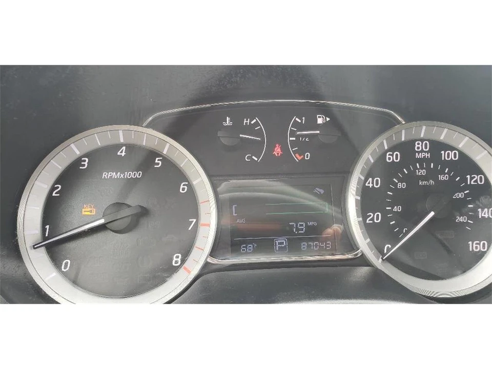 2015 Nissan Sentra 7th Gen - Image 14 of 31