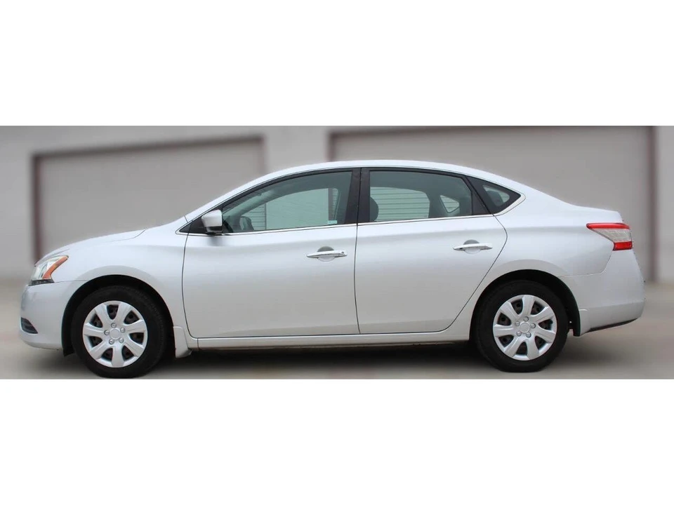 2015 Nissan Sentra 7th Gen - Image 4 of 31