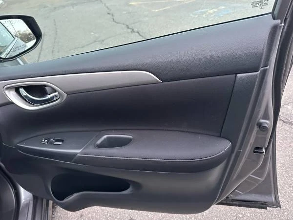2015 Nissan Sentra 7th Gen - Image 6 of 10