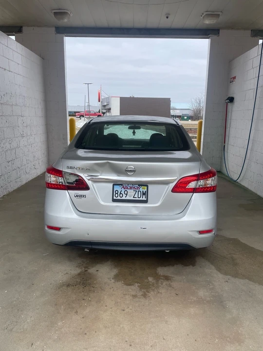 2015 Nissan Sentra 7th Gen - Image 6 of 21