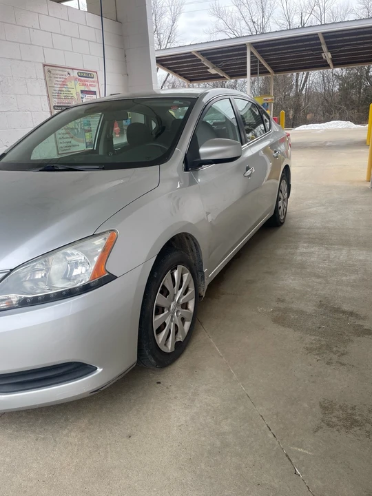 2015 Nissan Sentra 7th Gen - Image 4 of 21