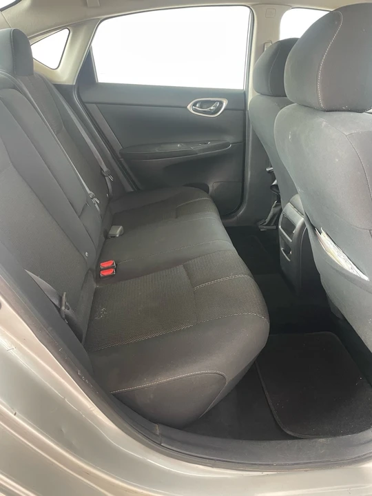 2015 Nissan Sentra 7th Gen - Image 13 of 21