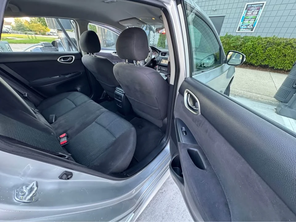 2015 Nissan Sentra 7th Gen - Image 17 of 20