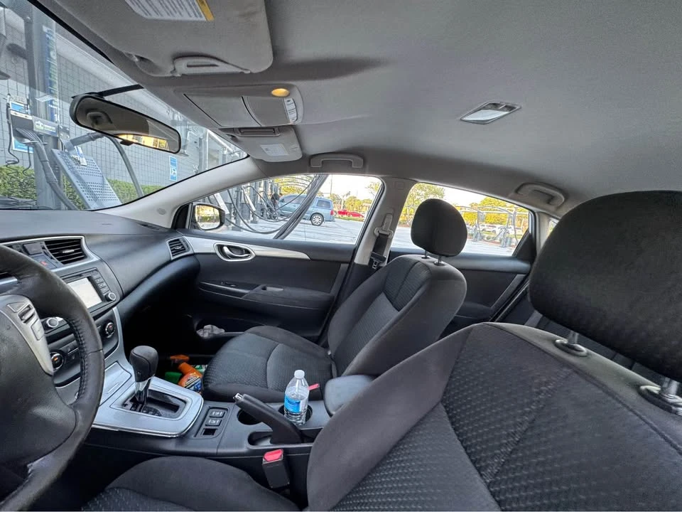 2015 Nissan Sentra 7th Gen - Image 11 of 20