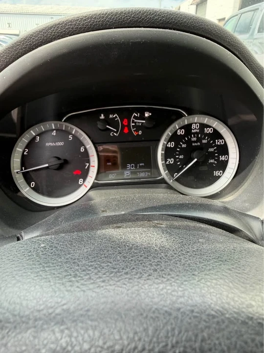 2015 Nissan Sentra 7th Gen - Image 6 of 10
