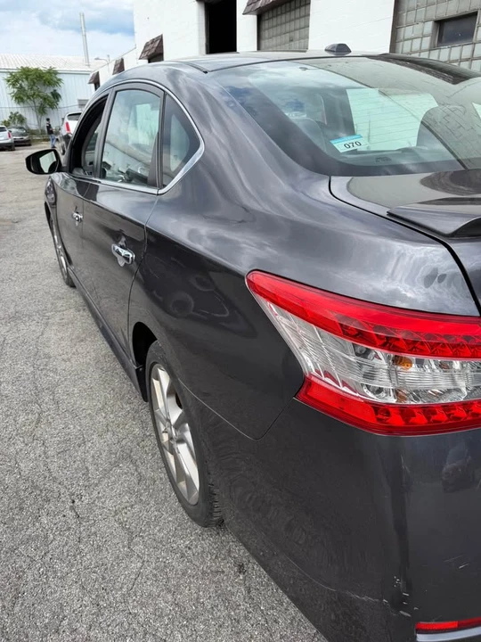 2015 Nissan Sentra 7th Gen - Image 3 of 10