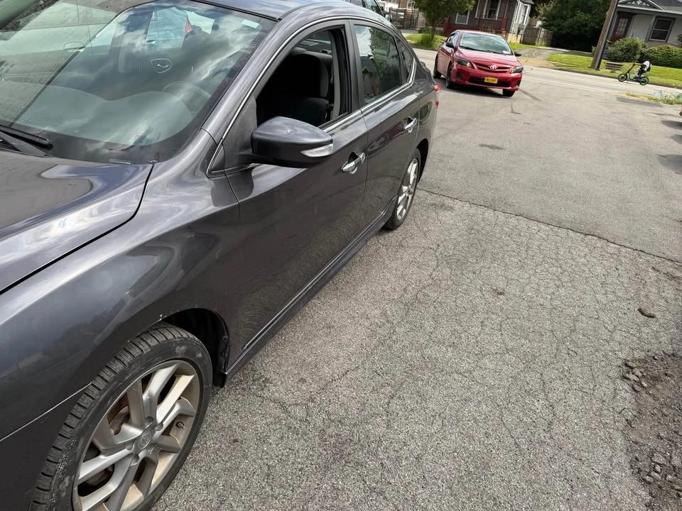 2015 Nissan Sentra 7th Gen - Image 9 of 10