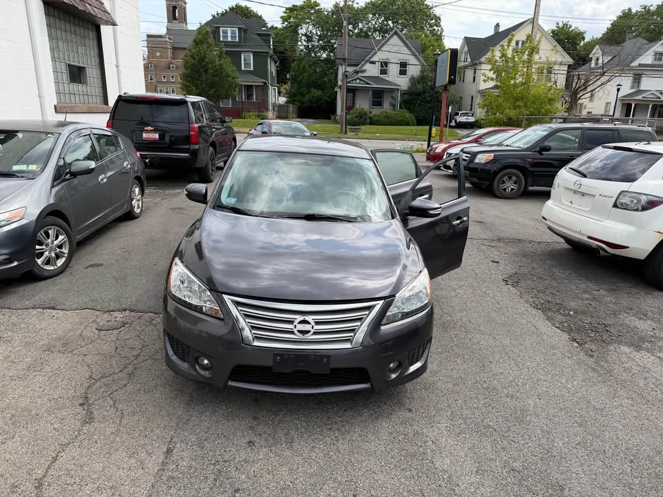 2015 Nissan Sentra 7th Gen - Image 5 of 10