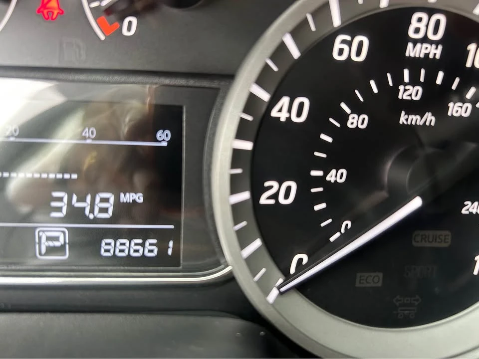 2015 Nissan Sentra 7th Gen - Image 17 of 21