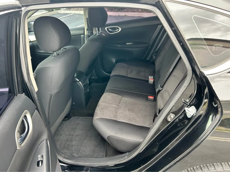 2015 Nissan Sentra 7th Gen - Image 12 of 21